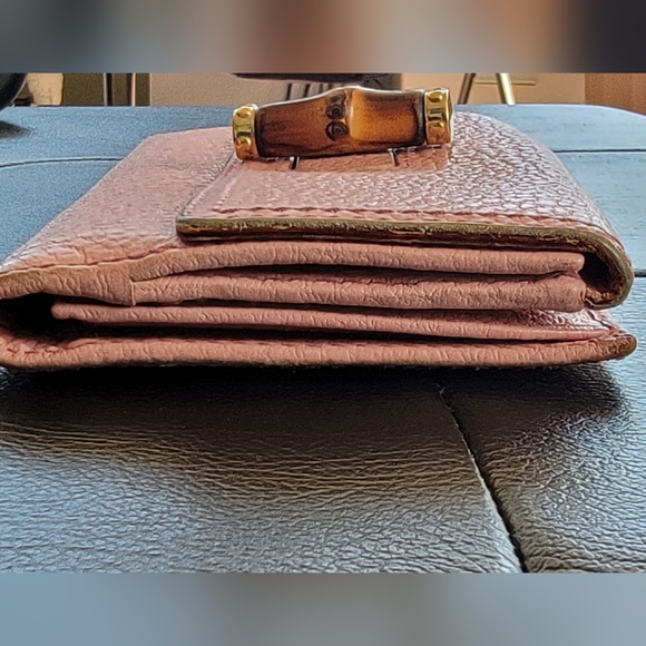 Gucci Pink Bamboo Accent Leather Continental Wallet - Picture 12 of 13